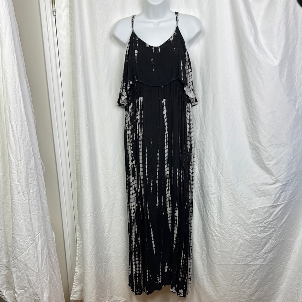 Fun & Flirt maxi tie dye dress size large
